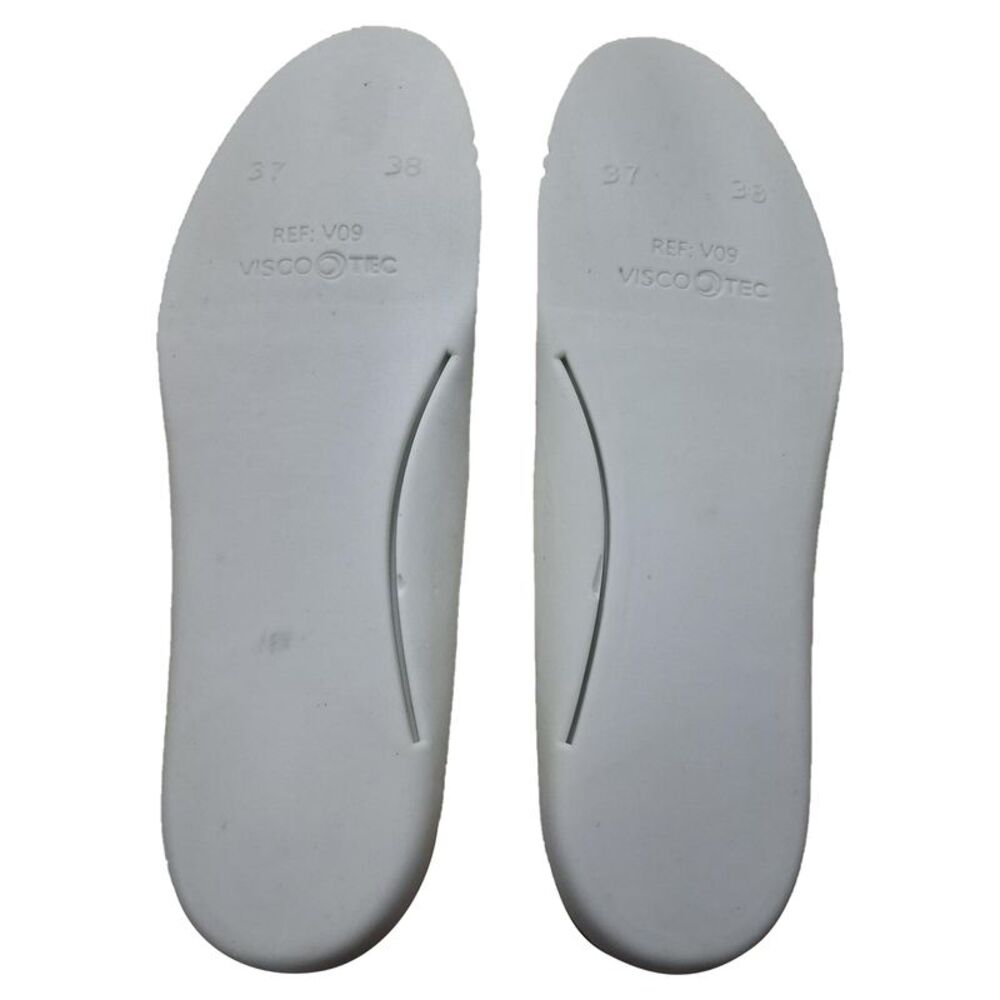 Axel Arigato Orbit sneakers in White Suede - Picture 10 of 10